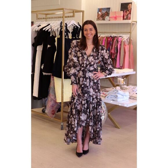 Elliatt Dresses & Skirts - Elliatt SOUNDCLASH DRESS abstract print Wedding/Vacation S NWT$350